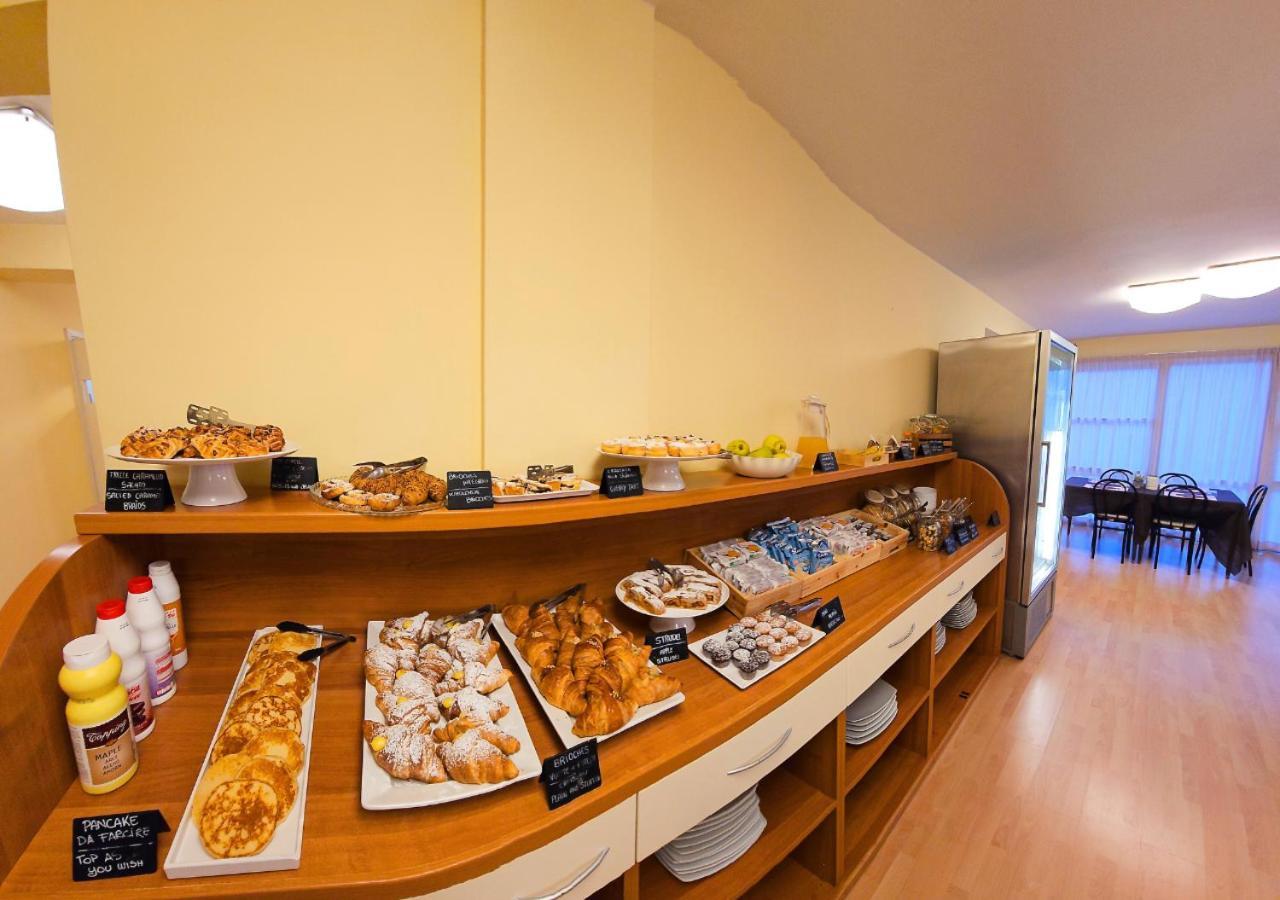 Hotel Selene - Vista Mare Riccione Extérieur photo