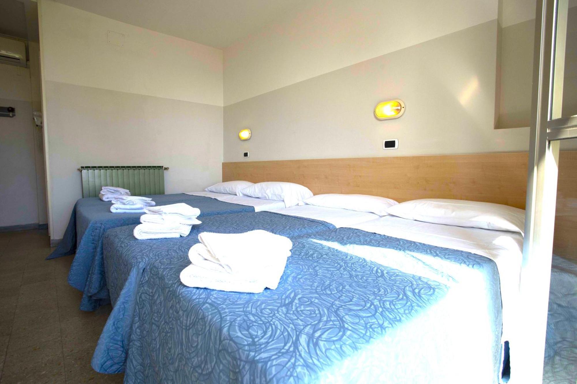 Hotel Selene - Vista Mare Riccione Chambre photo