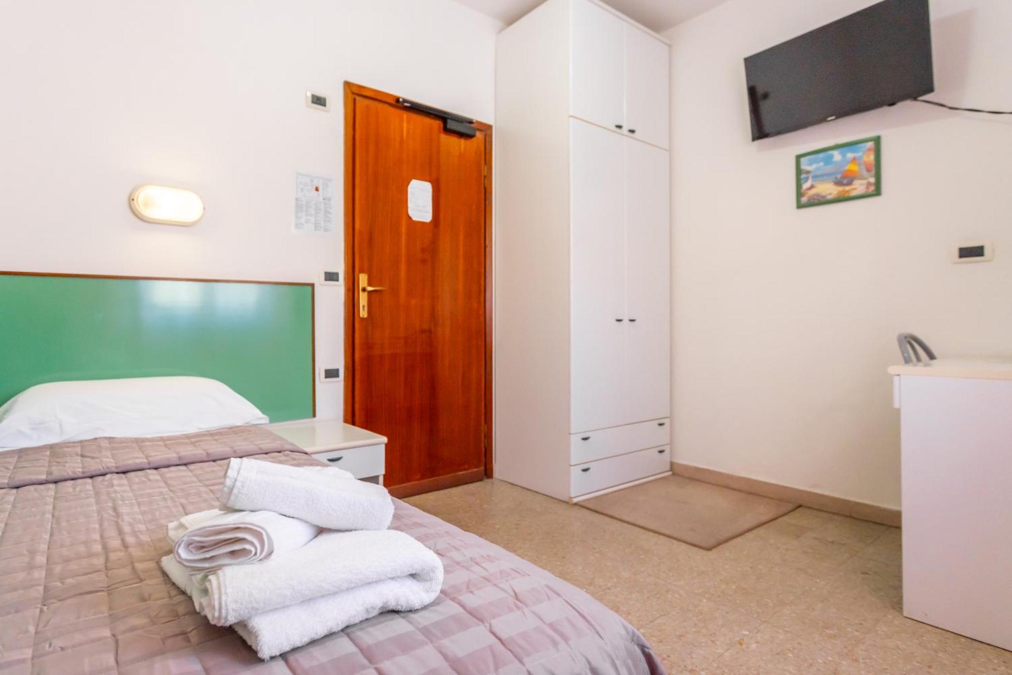 Hotel Selene - Vista Mare Riccione Chambre photo